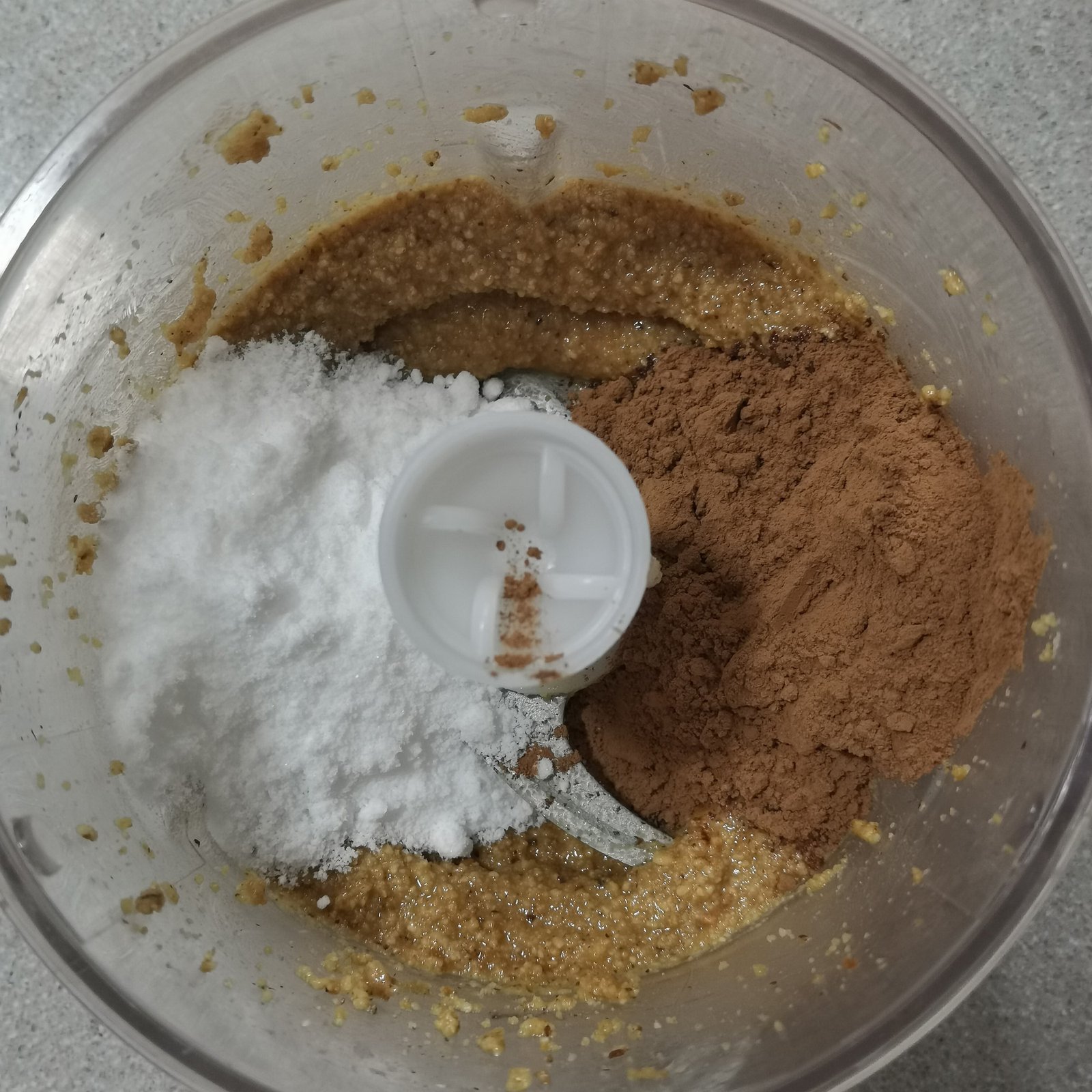 Ingredientes secos para mezclar con la crema de avellanas