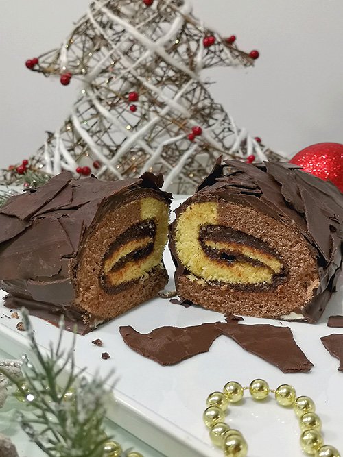 Tronco de Navidad de chocolate y nutella - corte